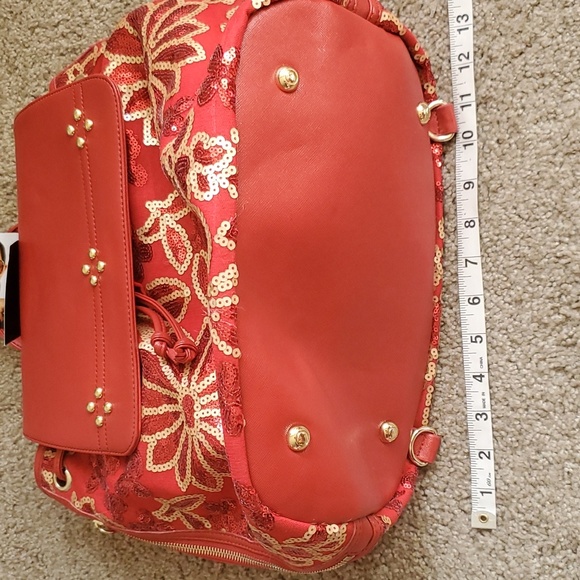 NWT! Joan Boyce sequined backpack bag with detachable & adjustable straps - Picture 3 of 7